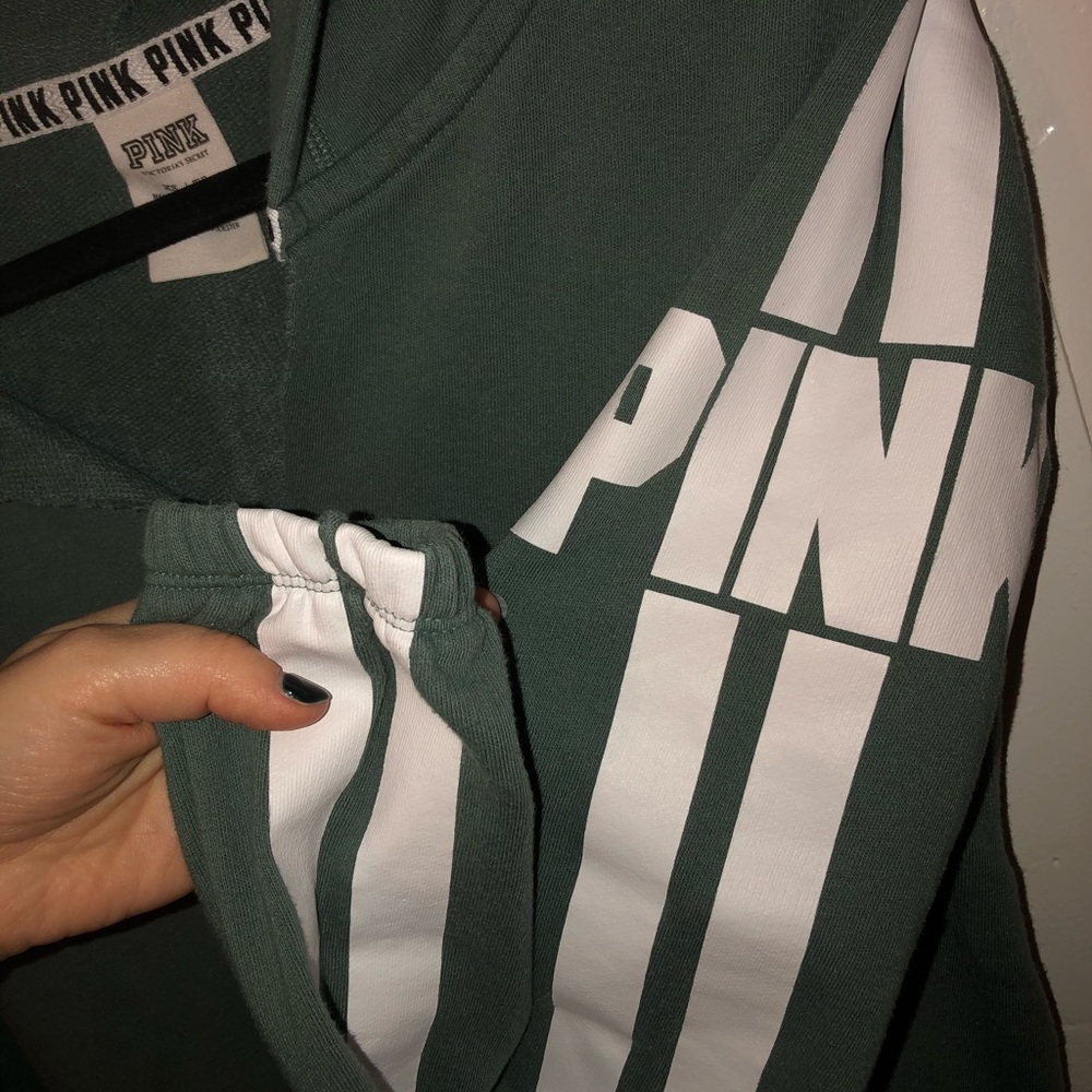 Victoria’s Secret Pink pullover hoodie X-SMALL